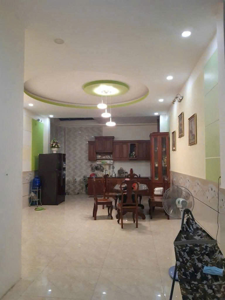 NHÀ (5x30) MẶT TIỀN TRƯƠNG THỊ HOA, Q12  VỊ TRÍ VIP DÒNG TIỀN 20TR/THÁNG!