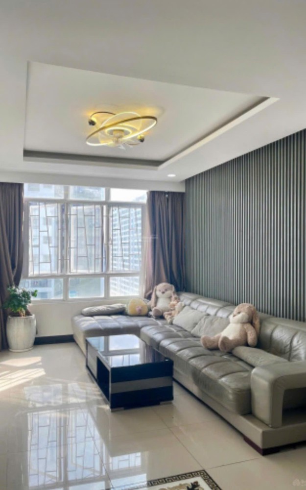 Cho thuê căn hộ Giai Việt, Q.8. 115m2, 2PN, full nội thất, giá 14tr/tháng. LH: 0942239239