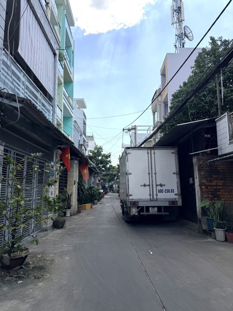 Chỉ 5.Xtỷ Vip Tân Phú–64m2 (4 X 16) – 5 Phòng Ngủ –3Tang Btct Ở Ngay