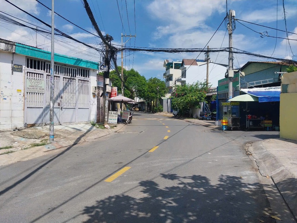 Lô đất đep Nguyễn Anh Thủ PTCH  Q12 / 5 X22 Hxh 8M / 5,2 tỷ