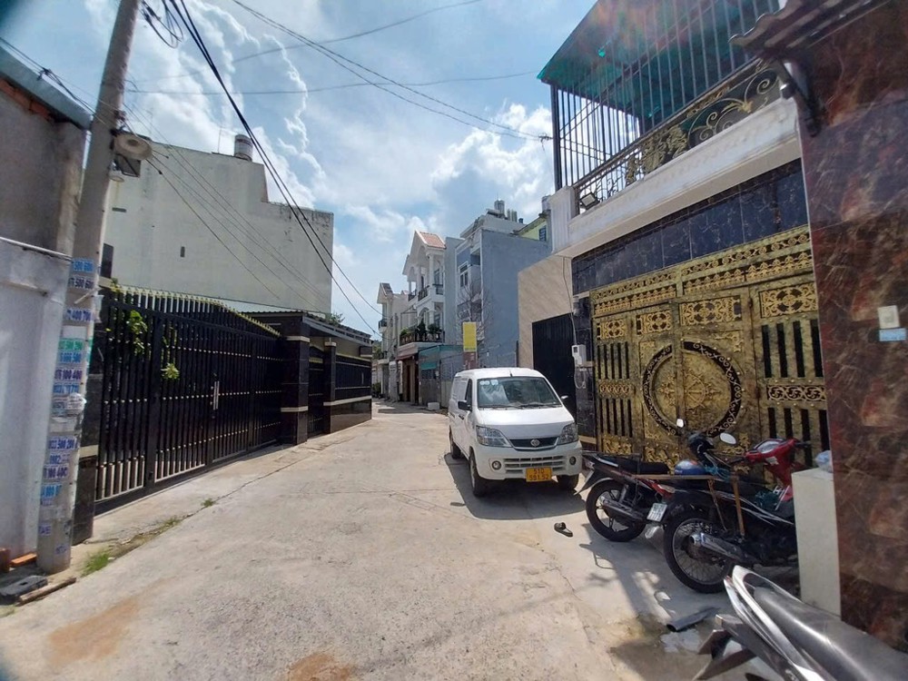 Lô đất đep Nguyễn Anh Thủ PTCH  Q12 / 5 X22 Hxh 8M / 5,2 tỷ