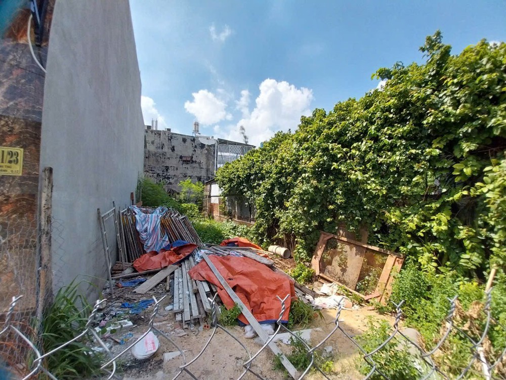 Lô đất đep Nguyễn Anh Thủ PTCH  Q12 / 5 X22 Hxh 8M / 5,2 tỷ