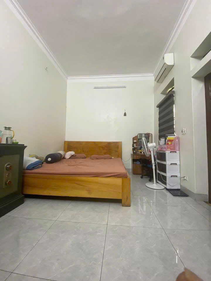 CẦN BÁN NHÀ LAI XÁ - LÔ GÓC, OTO CÁCH 15M - NHÀ DÂN XÂY - NHỈNH 6 TỶ