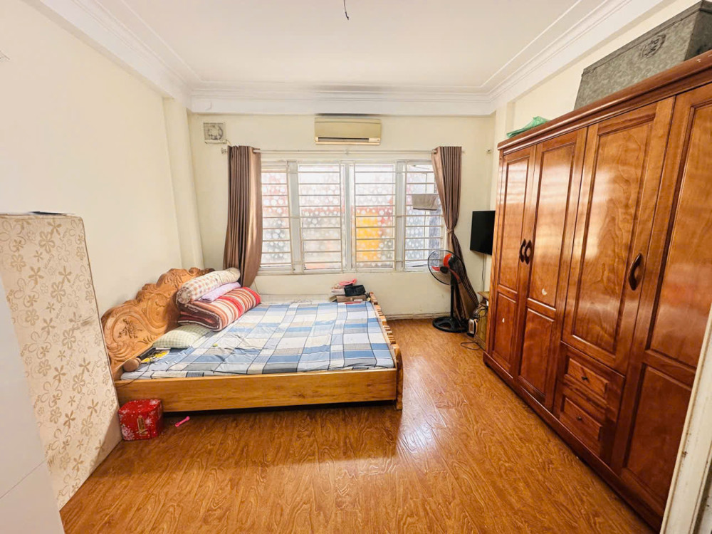 BA ĐÌNH - NHÀ ĐẸP ĐÓN TẾT - NHANH MỚI KỊP - OTO 10M - 3 NGỦ ĐẸP LONG LANH- Tân Ấp 28 m, 5 tầng, mặt