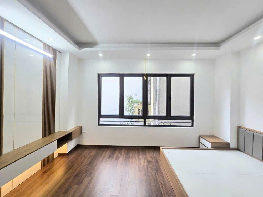 BÁN NHÀ BỒ ĐỀ LONG BIÊN,OTO TRÁNH,THANG MÁY,FULL NỘI THẤT,45M NHỈNH 13 TỶ