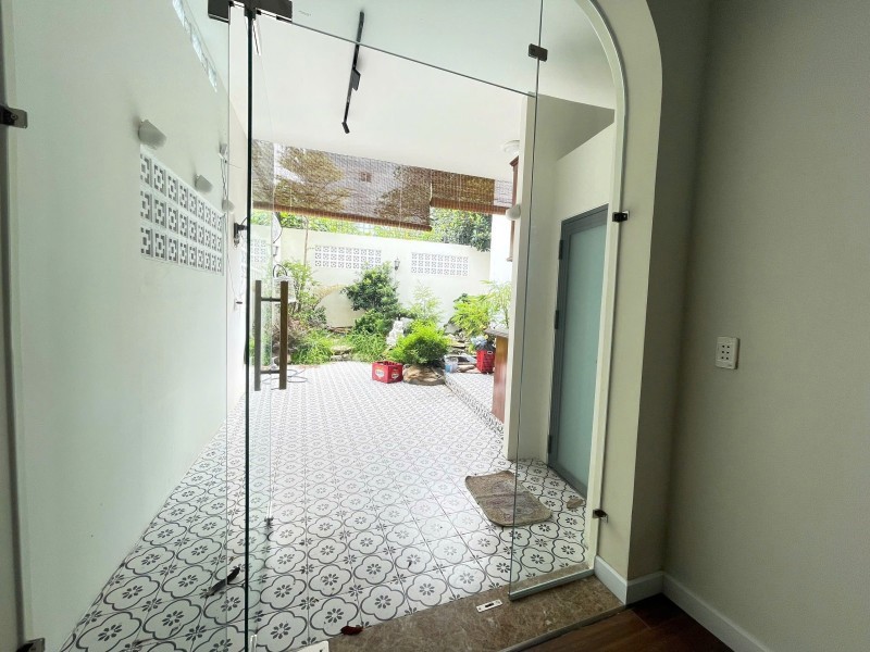 Bán nhà đường số 8, Phường  Linh Trung, Thủ Đức, TP HCM. DT 70m2, 3 tầng, 3PN, SH, 6.5 tỷ