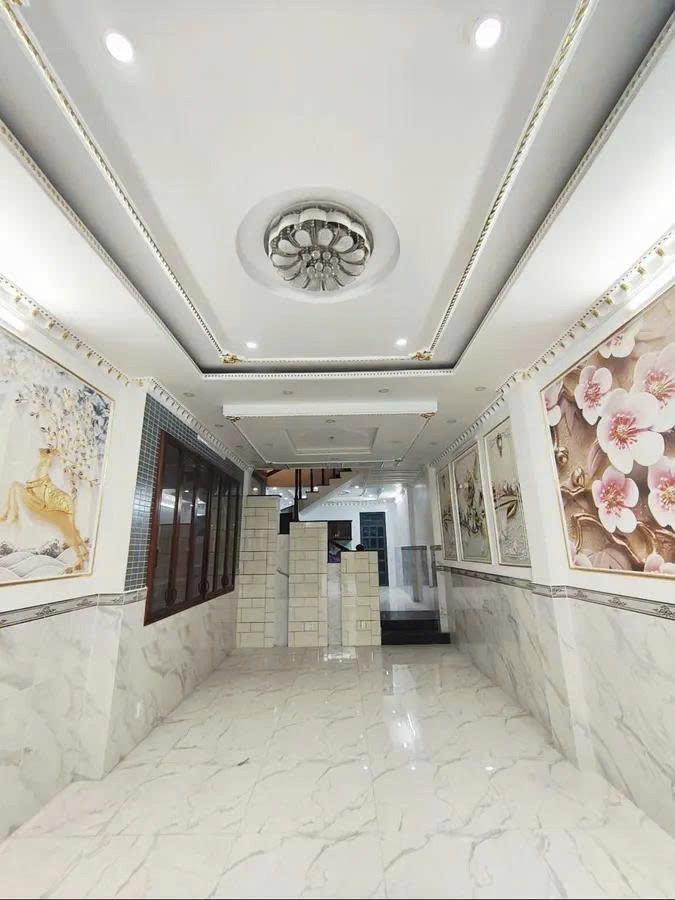 NHÀ ĐẸP BÌNH TÂN – GIÁP TÂN PHÚ – HXH – 4M X 17,5M  – 4 TẦNG – OTO VÀO NHÀ – NHỈNH 7 TỶ