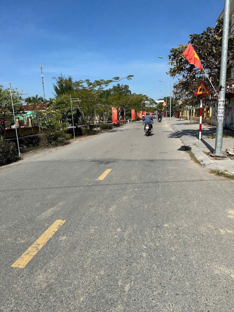 LÔ HIẾM GIÁ 1,X TỶ – TUYẾT 2 TRỤC MINH TÂN – SÁT TRƯỜNG & UBND – ZALO 0567 222 555