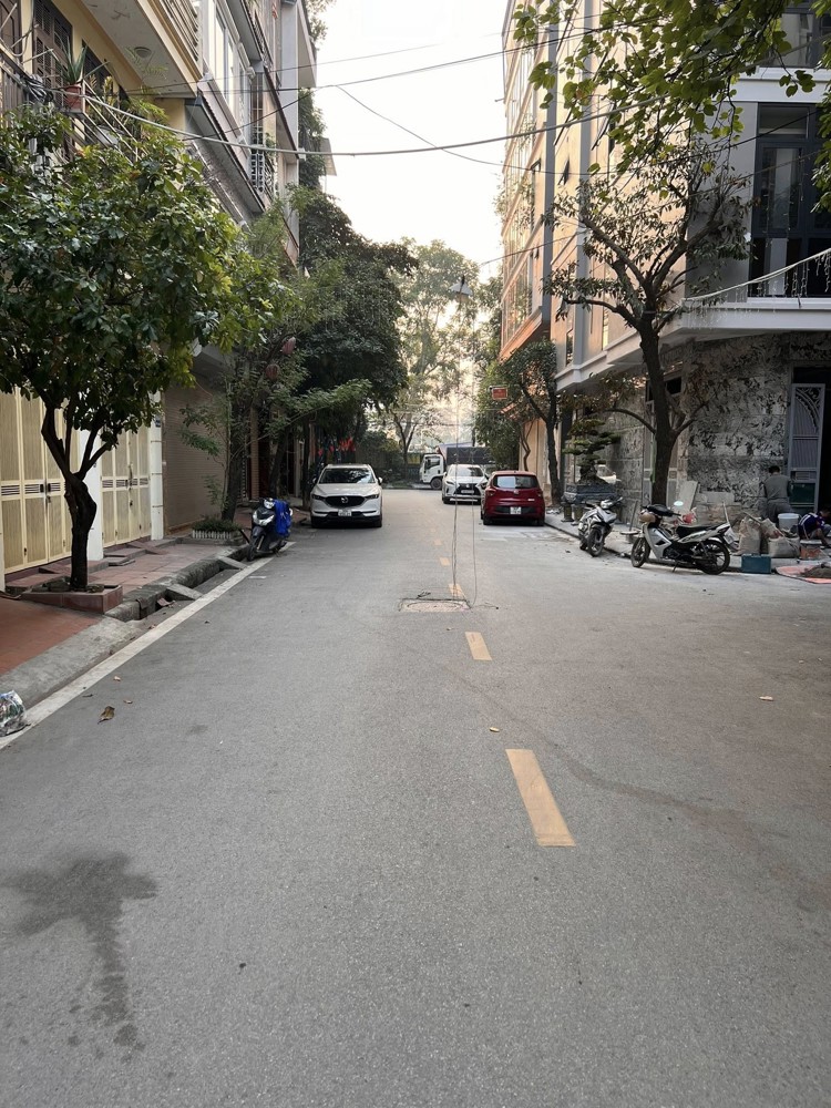 Bán nhà Khu Đô thị mới Đại Kim (Nguyễn Cảnh Dị)-54*5tầng, vỉa hè rộng- Giá nhỉnh 21 tỷ