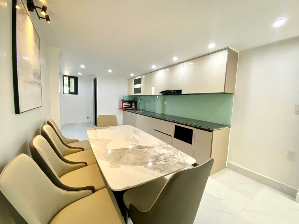 Bán căn homestay xây độc lập60m x 4 tầng , sân cổng riêng ngõ nông thẳng tắp ngay phố An Đà - Lê