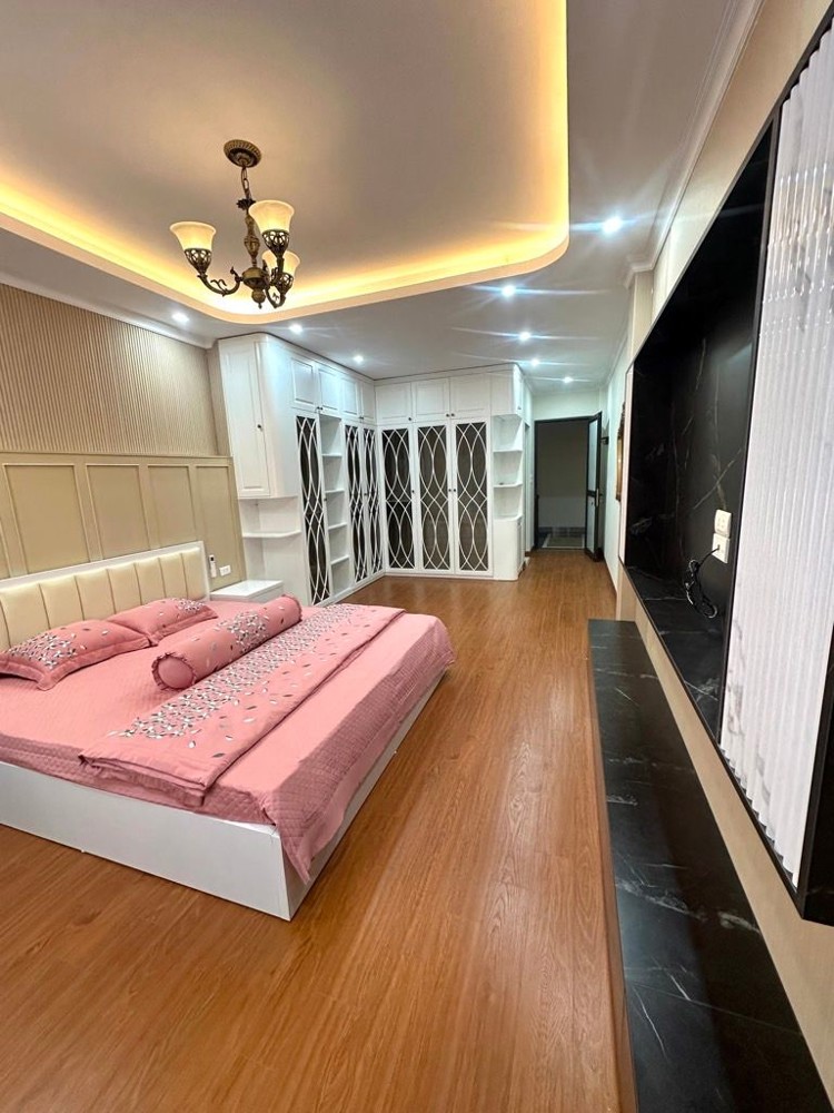 Bạch Mai – 55m – Mặt Ngõ Rộng Thông – Kinh Doanh-30m ra Phố_11 tỷ