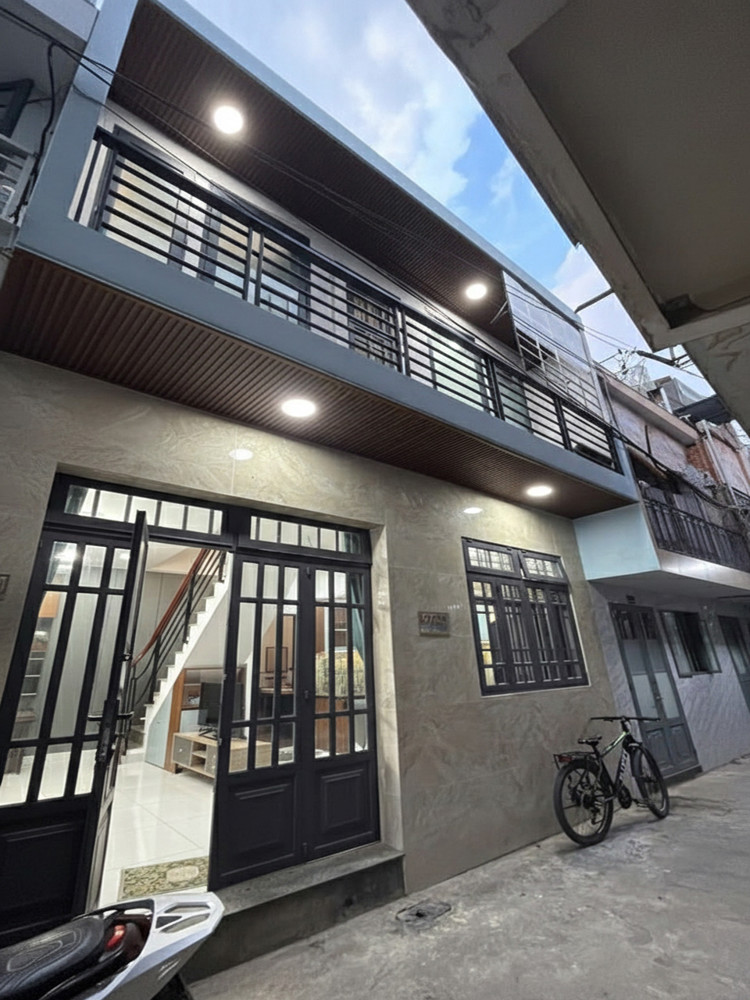 L1651 ⭐️ sát ngã 6 Gò Vấp, SHR, 2 tầng, 5.7x5m, 4.x tỷ x nhỏ