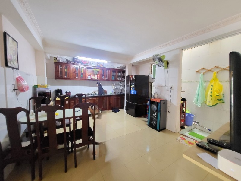 ► MT Hải Hồ 114m2, Ngang 7.5m, 3 tầng đúc, 5PN, sân Ô tô, đường luồn thoáng, 11.x tỷ