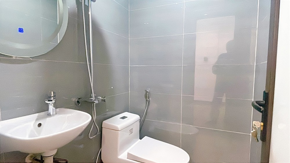 Nhà Phố Định Công Thượng-33m*5tầng*5mMT- Ngõ rộng, thông; ô tô cách 20m- Nhỉnh 8 tỷ