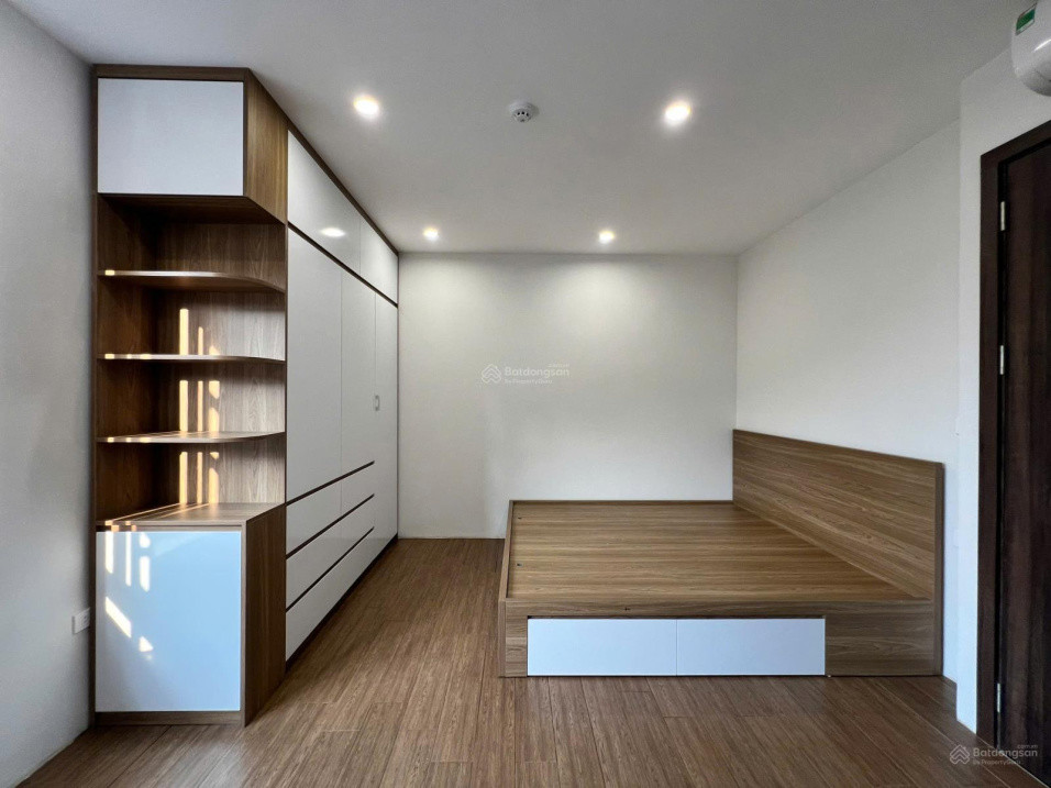 Bán CCMN Lô Góc Trần Cung - DT 50m2 - Ngõ Oto - Thang Máy - PCCC Cẩn Thận