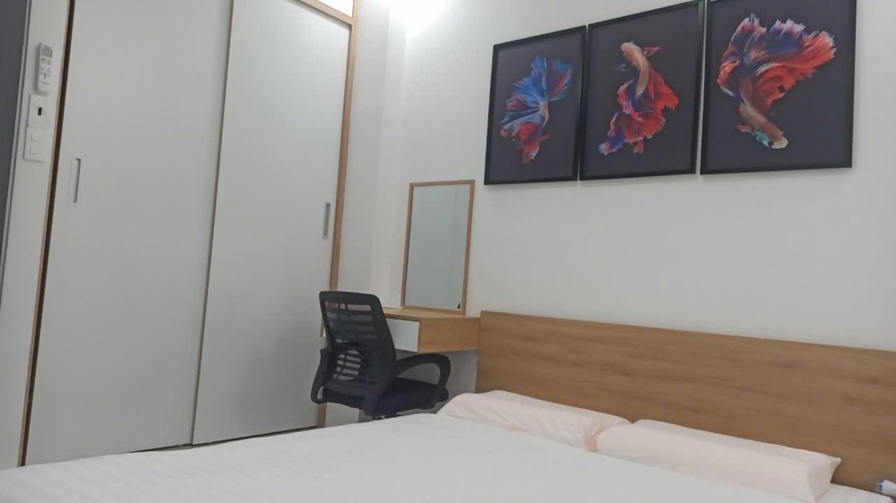 Bán nhà đẹp 4 tầng full tiện nghi – thang máy + NLMT – đường 10m Phước Long