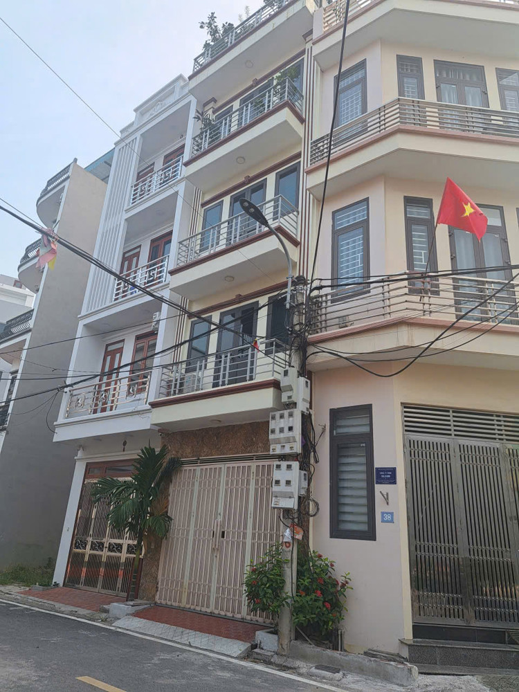 BÁN NHÀ HOÀI ĐỨC, HÀ NỘI-60M-4,5 TẦNG-5 NGỦ- GIÁ CHỈ 9,7 TỶ