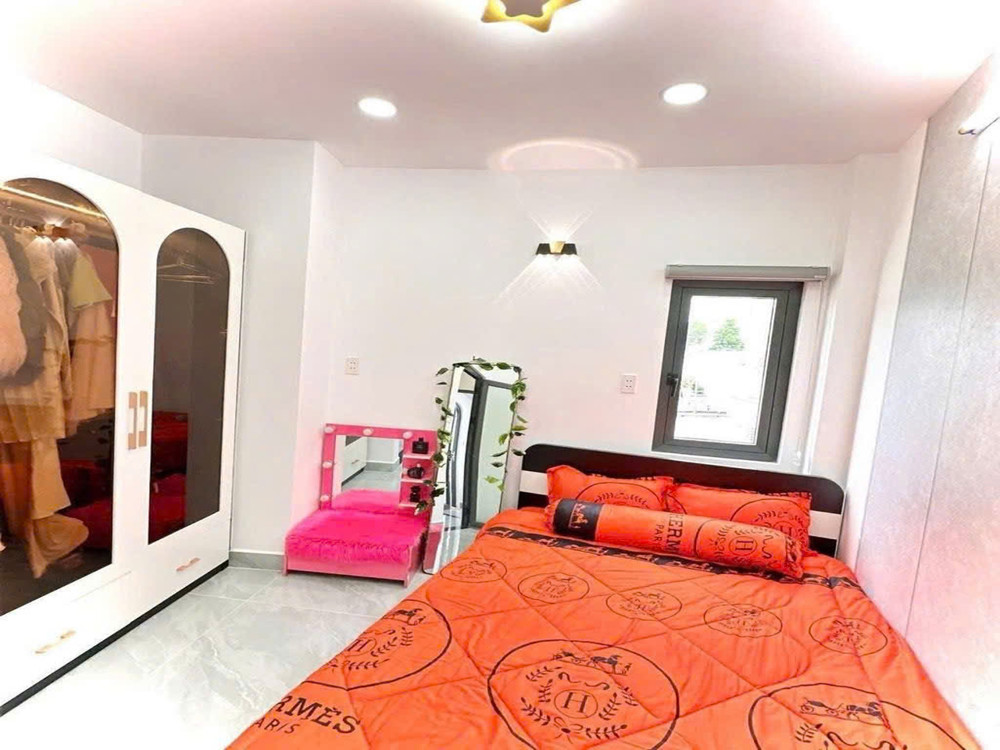 L1656 ⭐️ sát LOTTE Mart Gò Vấp, SHR, Vuông, 3 tầng, 3x11m, 4.x tỷ