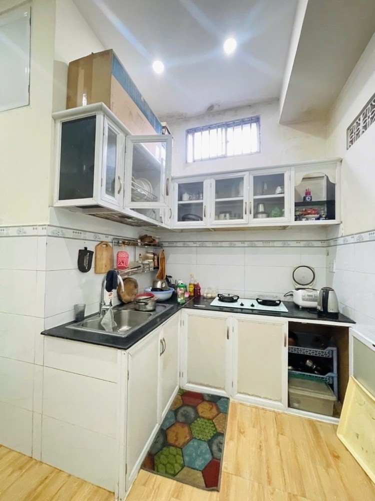 Bán nhà Q.12, đường Lê Thị Nho, 54m2, 2 tầng, 3PN, SH, giá 3.4 tỷ. HXH