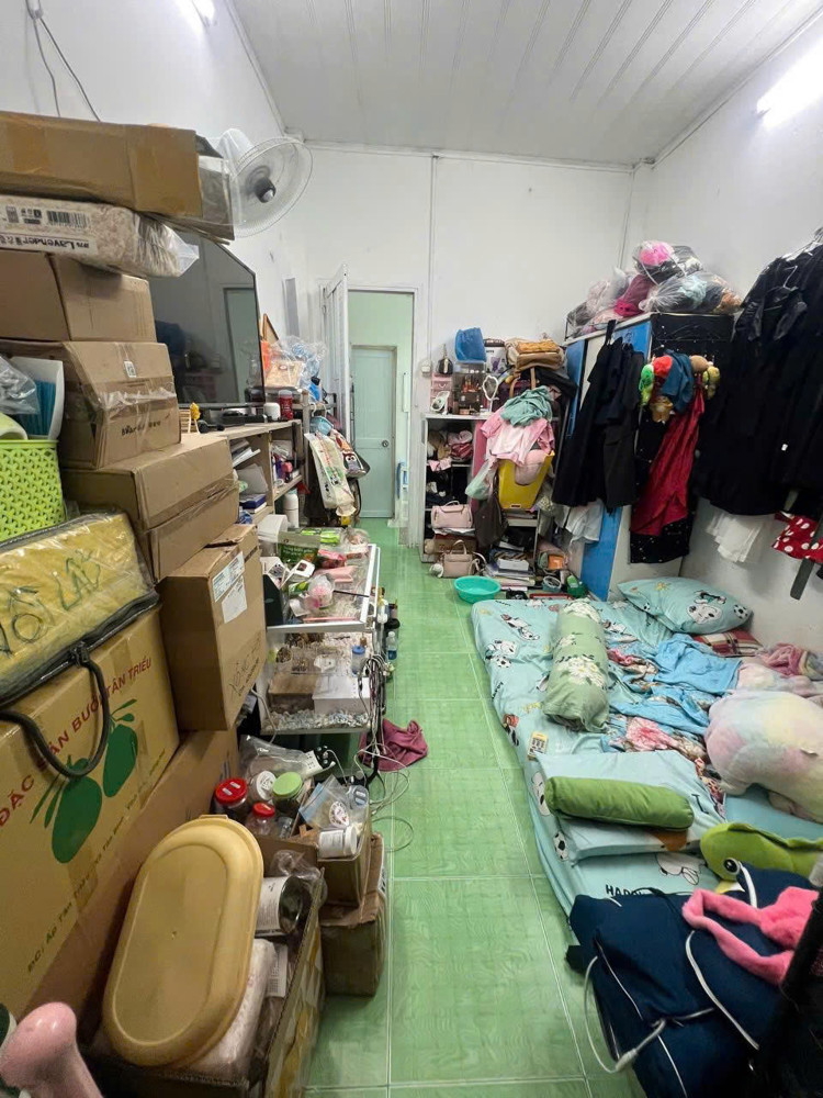 Nhà 1 lầu MT nhựa 8m oto qua lại thoải mái Dương Bá Trạc P.Chánh Hưng P1Q8