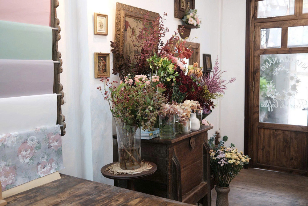 CHÍNH CHỦ SANG NHƯỢNG TIỆM HOA - CÓ THỂ KẾT HỢP LÀM QUÁN CAFE TRUNG TÂM BA ĐÌNH, HÀ NỘI