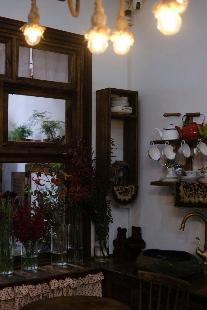 CHÍNH CHỦ SANG NHƯỢNG TIỆM HOA - CÓ THỂ KẾT HỢP LÀM QUÁN CAFE TRUNG TÂM BA ĐÌNH, HÀ NỘI