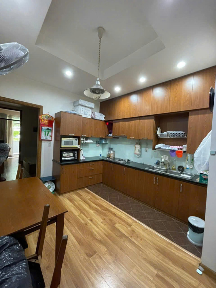 CẦN BÁN NHÀ CHÍNH CHỦ – HẺM XE HƠI QUA LẠI – PHƯỜNG 12, QUẬN 10, HỒ CHÍ MINH