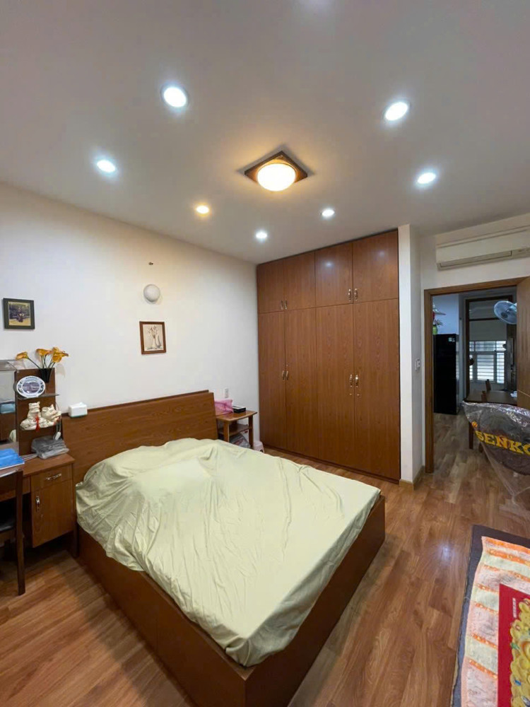 CẦN BÁN NHÀ CHÍNH CHỦ – HẺM XE HƠI QUA LẠI – PHƯỜNG 12, QUẬN 10, HỒ CHÍ MINH