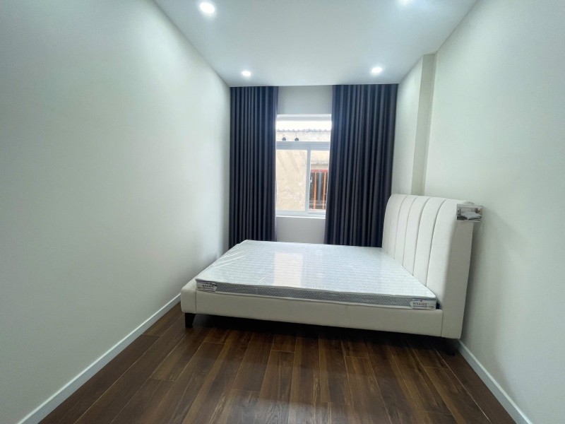 Bán nhà đường số 8, Phường  Linh Trung, Thủ Đức, TP HCM. DT 70m2, 3 tầng, 3PN, SH, 6.5 tỷ