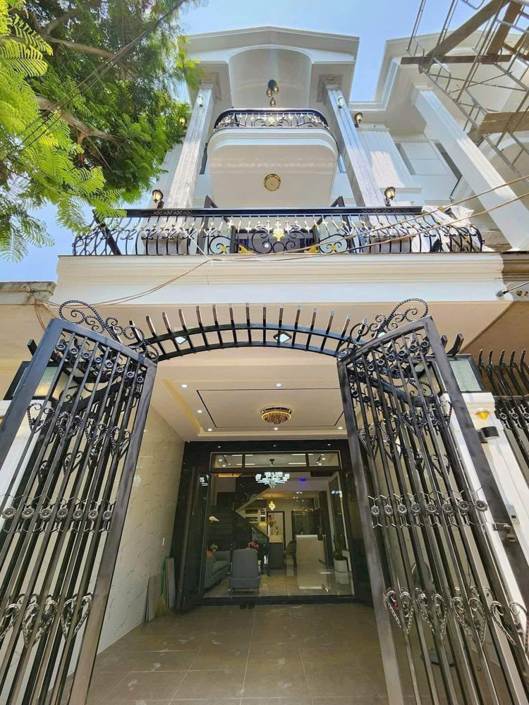 PHẠM HỮU LẦU - QUẬN 7- TẶNG FULL thiết kế bên trong - 3 TẦNG - 72M2 - 6TỶ4️