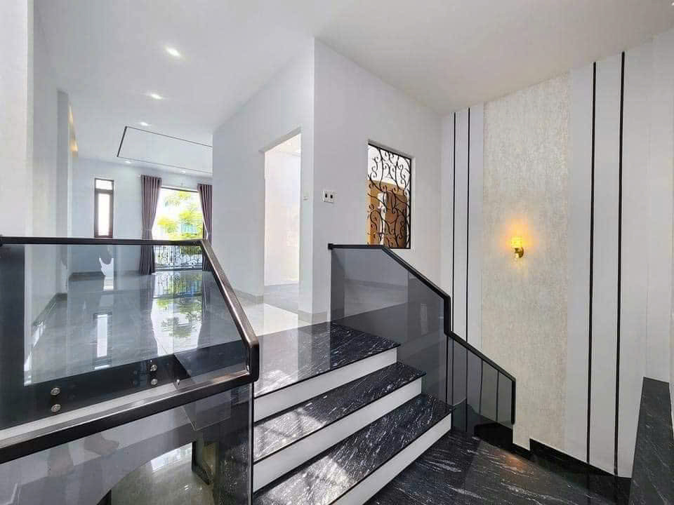 PHẠM HỮU LẦU - QUẬN 7- TẶNG FULL thiết kế bên trong - 3 TẦNG - 72M2 - 6TỶ4️