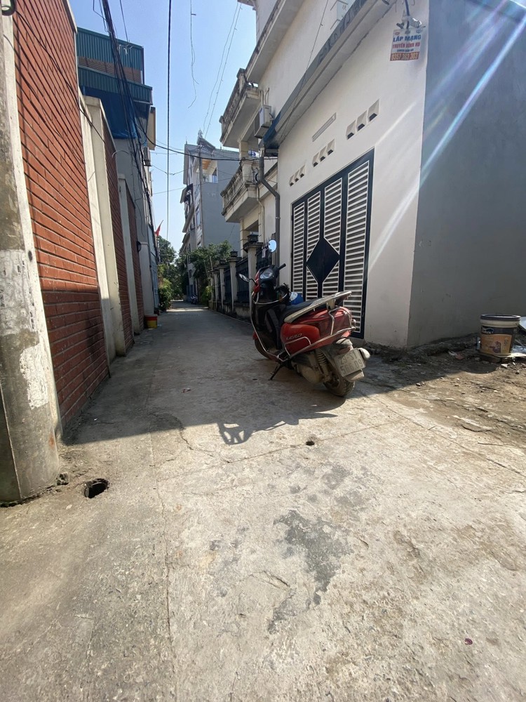 SIÊU HIẾM ! THẠCH BÀN 40m OTO VÀO ĐẤT, 20m ra HỒ THẠCH BÀN CHỈ NHỈNH 7t còn tl