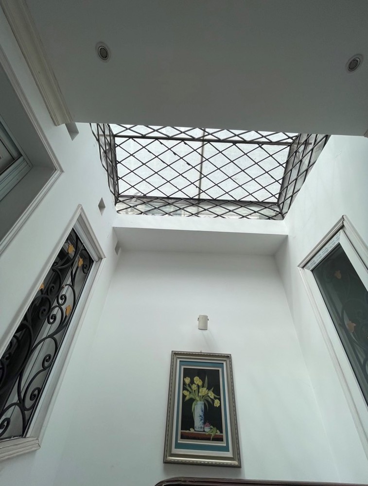 Bán nhà Thái Hà_ô tô đỗ cổng_nhà đẹp mê ly_giá tốt_65m2_giá chào 16,5 tỷ