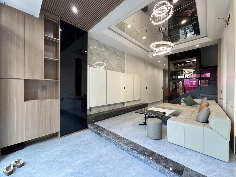 Phân lô Cầu Giấy, Trung Yên, ô tô tránh kinh doanh, 100m, 38 Tỷ