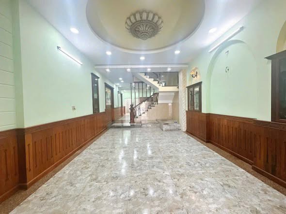 Bán nhà mặt tiền 3 lầu 5x24m giá 12,9 tỷ Đường Trần Thị Cờ