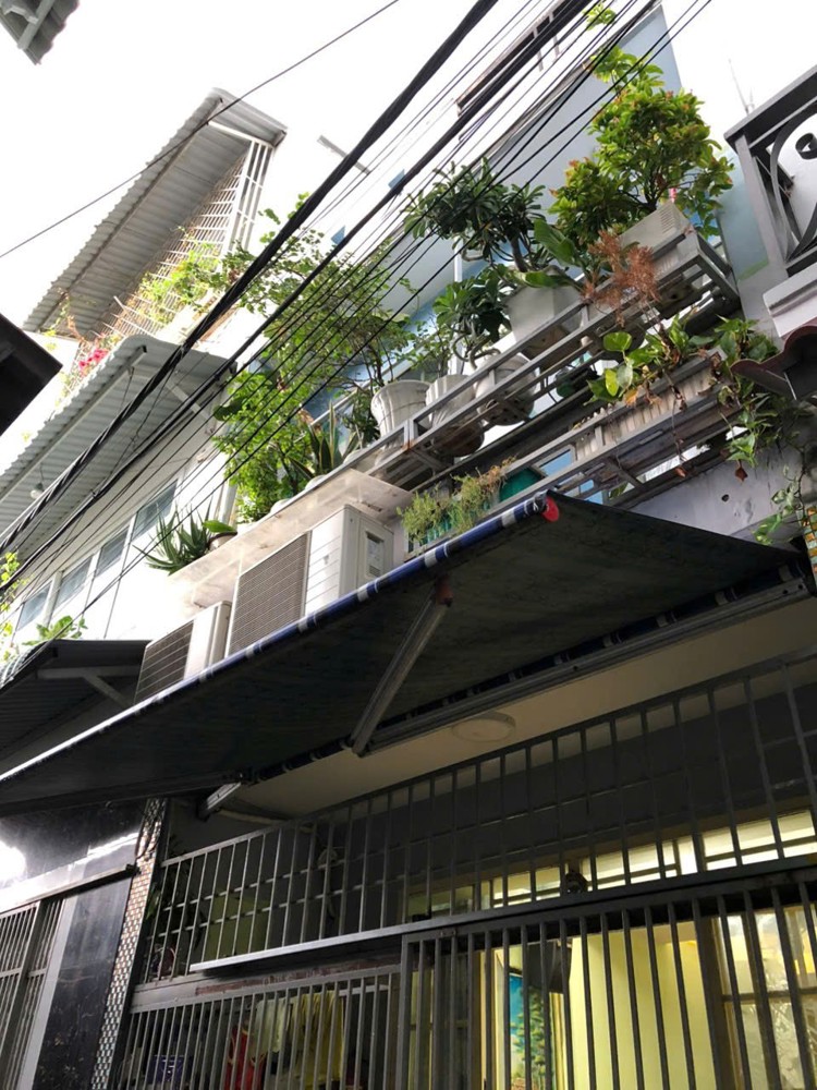 NHÀ ĐẸP - GIÁ TỐT  Phường Tân thới Hiệp QUẬN 12 - đầu tư là sinh lời Cao