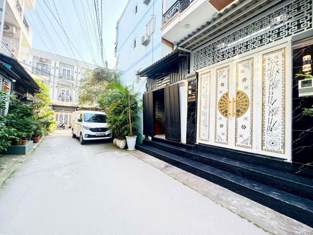 NHÀ SIÊU ĐẸP - Cơ Hội Cho Nhà Đầu Tư - Hẻm 2266 Huỳnh Tấn Phát, Phú Xuân, Nhà Bè