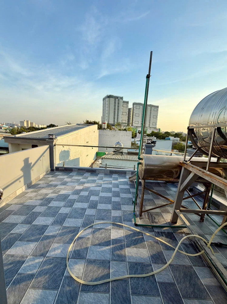 Nhà 4.7x9m hẻm 154 Âu Dương Lân P.Chánh Hưng (P3Q8)