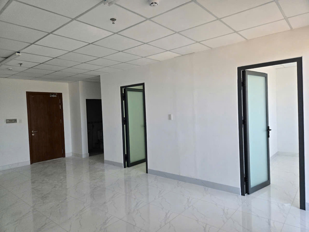 80. Cho thuê CĂN HỘ:CHUNG CƯ HỒNG LOAN 5C - 2 MÁY LẠNH