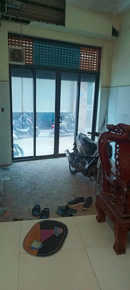 BÁN NHÀ LA PHÙ DÂN XÂY - MẶT NGÕ THÔNG ÔTÔ - NHÀ XÂY  THOÁNG TRƯỚC SAU - NỞ HẬU AN SINH TUYỆT VỜI 