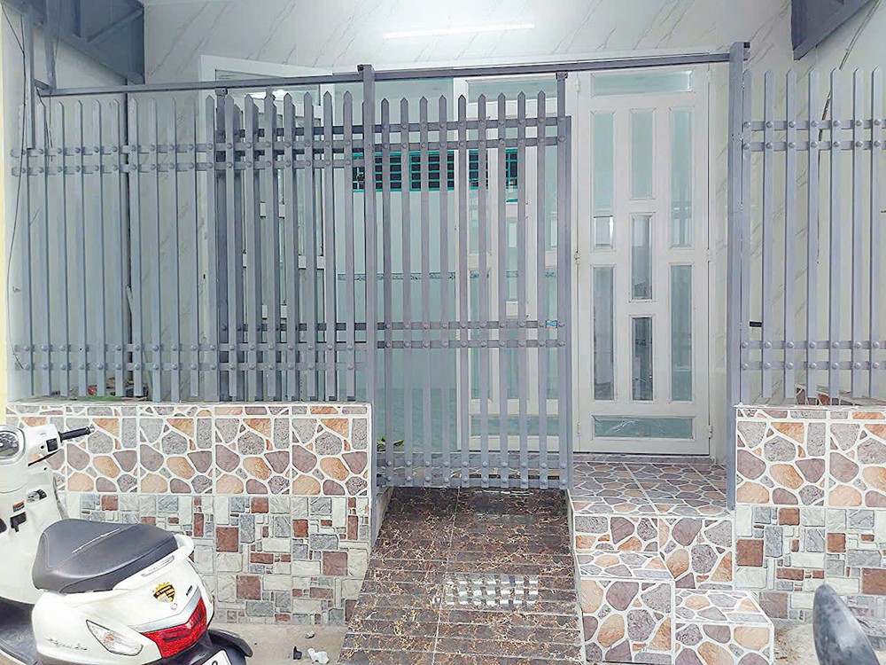 83. nhà 5 triệu 2 phòng ngủ sâu lưng bệnh viện Đa Khoa Trung Ương