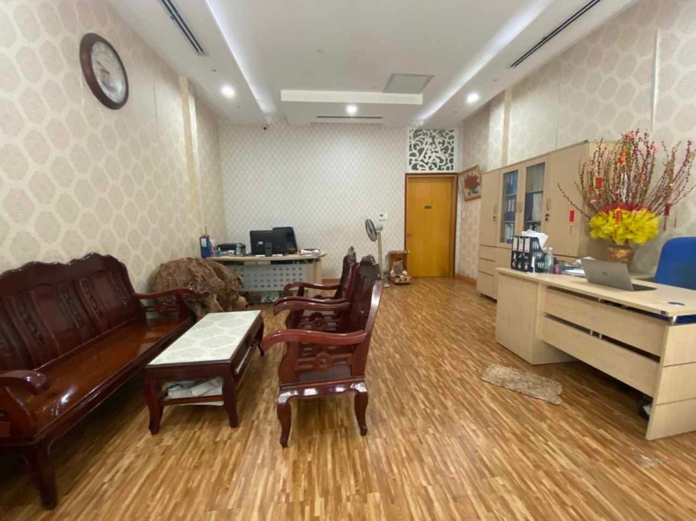 SIÊU PHẨM MẶT TIỀN NHỰA 7M GẦN 100M²  BƯỚC RA LÀ TỚI ĐƯỜNG LÊ THỊ HÀ TÂN XUÂN, HÓC MÔN