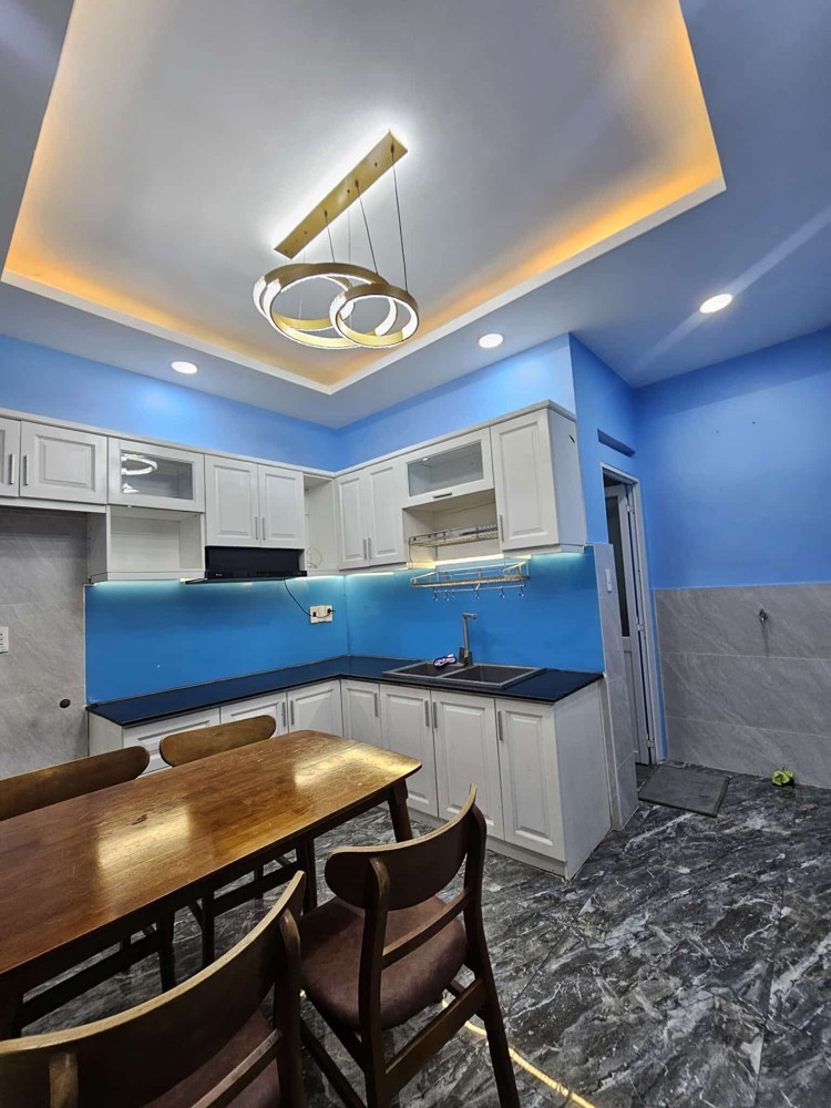 NHÀ 2 TẦNG 47M2, SÁT BÊN NGÃ TƯ NGUYỄN ẢNH THỦ VÀ TÔ KÝ. CHỦ XÂY TÂM HUYẾT, TRUNG MỸ TÂY, QUẬN 12