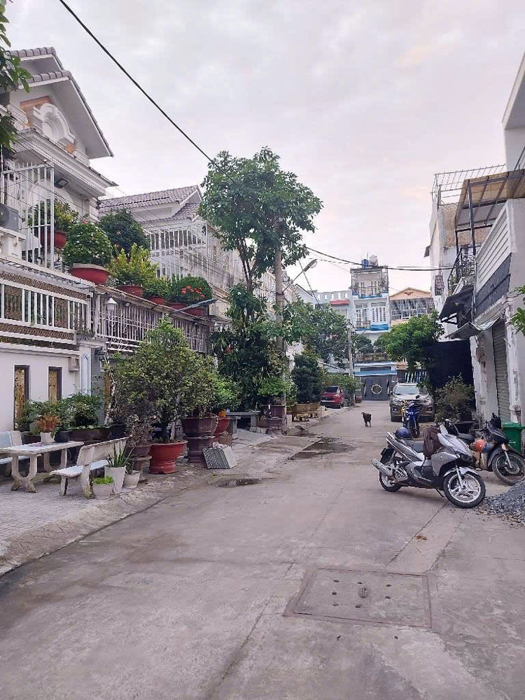 Bán nhà hẻm xe hơi Thạnh Xuân 38 Q.12, 80m2, 2PN, giá chỉ 4.3 tỷ - Sổ hồng riêng, an cư lạc nghiệp