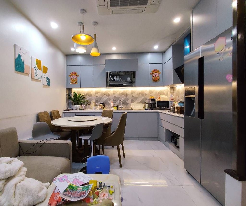 Bán nhà phố Thái Hà_mặt ngõ ô tô tránh_kinh doanh ngày đêm_vuông vắn_giá chào 30 tỷ