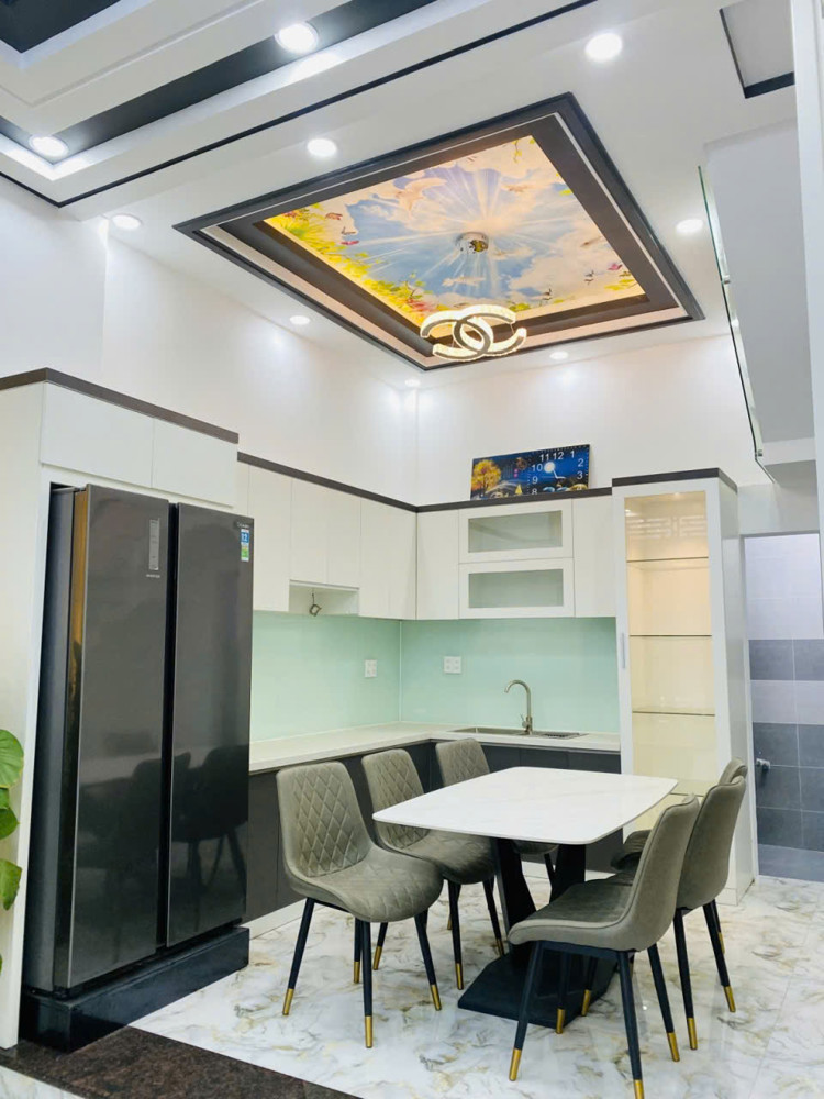 ĐƯỜNG 10M SIÊU THOÁNG – XE HƠI NGỦ TRONG NHÀ – NHÀ MỚI 4 TẦNG – GIÁP QUẬN 7 – CHỈ 6.9 TỶ