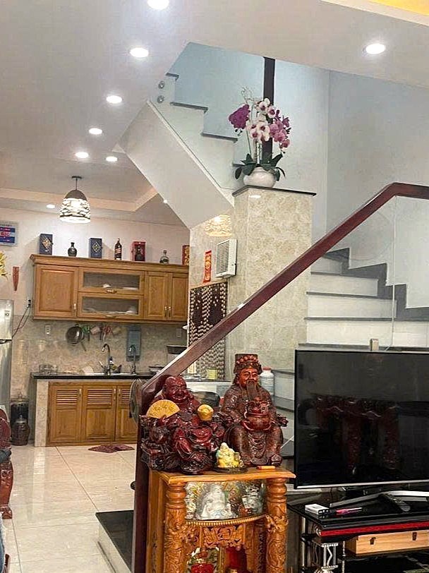 NHÀ 4 TẦNG  – HXH  – BÌNH TÂN, GẦN LÊ VĂN QUỚI, 35M2, 4PN – FULL TIỆN ÍCH –  NHỈNH 4 TỶ