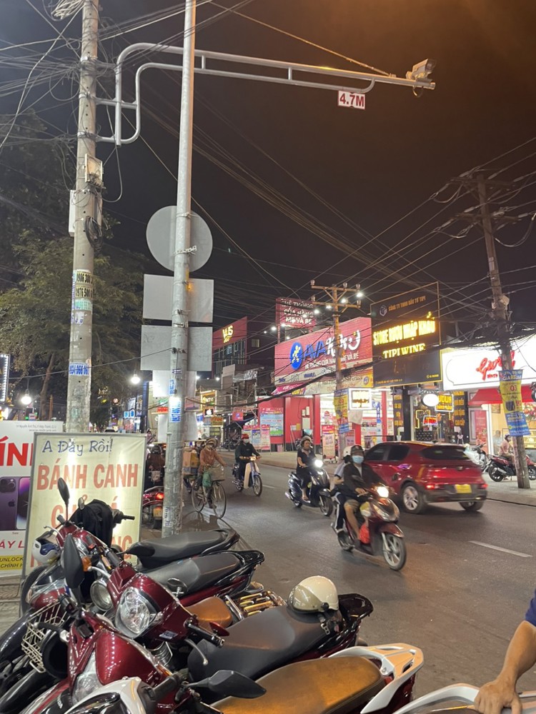 BÁN NHÀ MẶT TIỀN ĐƯỜNG NGUYỄN ẢNH THỦ,8x25m giá 25 tỷ TL, Q12