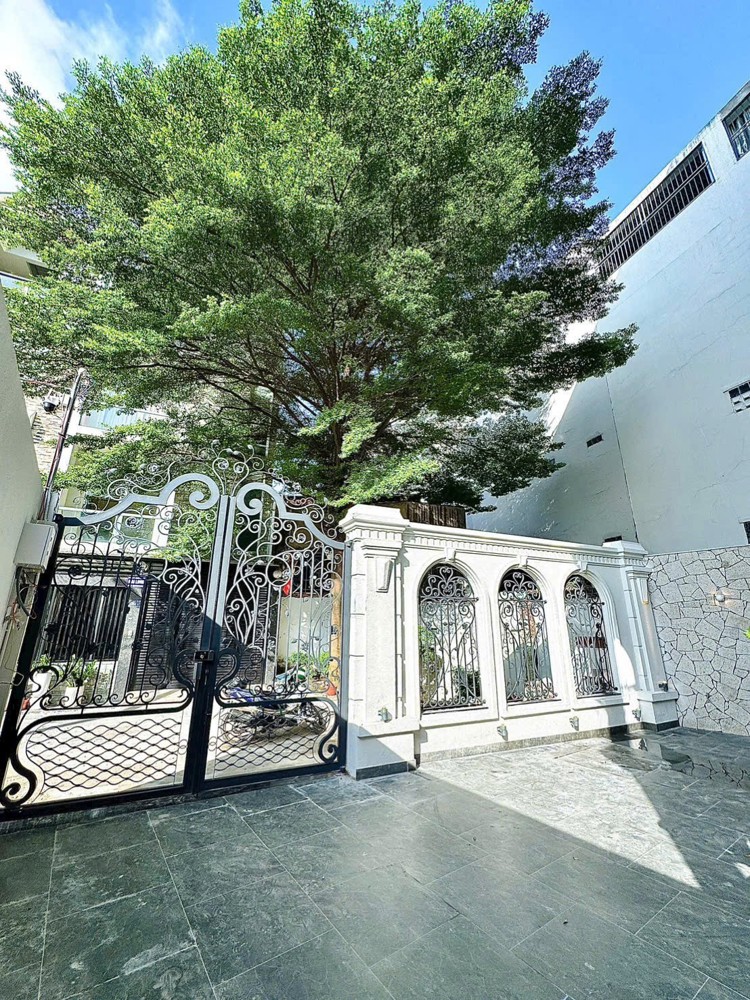 BÁN GẤP TOÀ CHDV 7 TẦNG,ĐƯỜNG 8M,39PN ,LÊ VĂN THỌ, GÒ VẤP,DT 2 TỶ/NĂM, 49 TỶ TL MẠNH