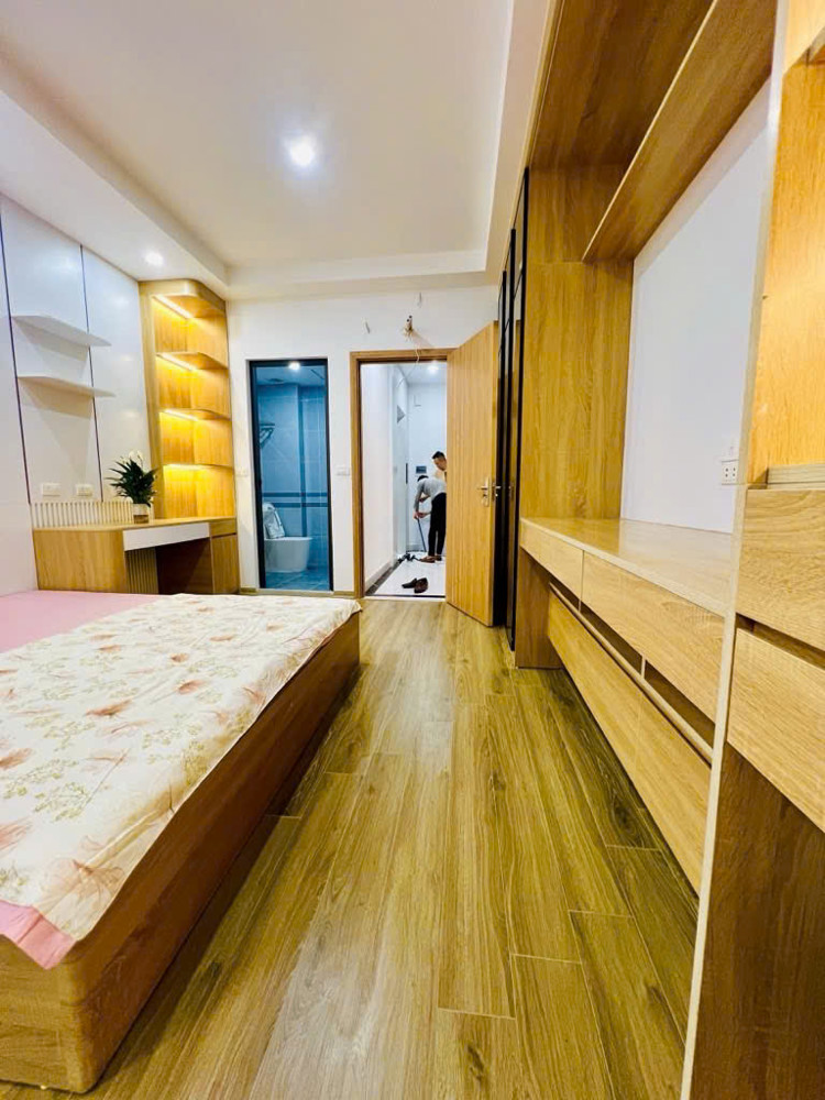 Nhà Phân Lô Đáng Mua – Ô Tô Tránh Trước Nhà – Khu Trung Văn SĐT 0972078667